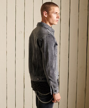 Superdry - Chaqueta de entretiempo 'Highwayman' en gris