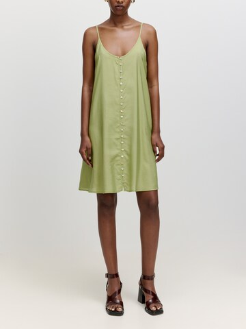 EDITED Summer Dress 'Lila' in Green: front