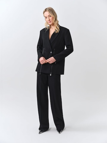 MB by Marta Buzolic Blazer in Black