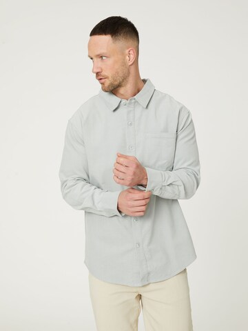 DAN FOX APPAREL Regular fit Button Up Shirt 'Eddi' in Green: front