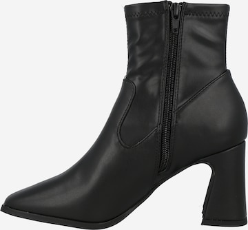 rubi Stiefelette in Schwarz