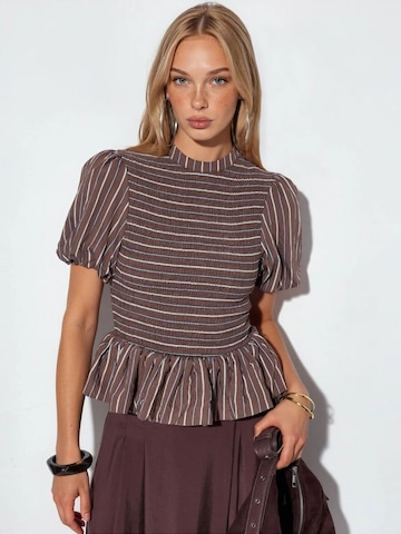 Camicia da donna di Busem in marrone: frontale