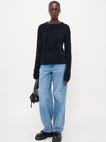 Vero Moda Tall Sveter 'VMPUFF' - Čierna