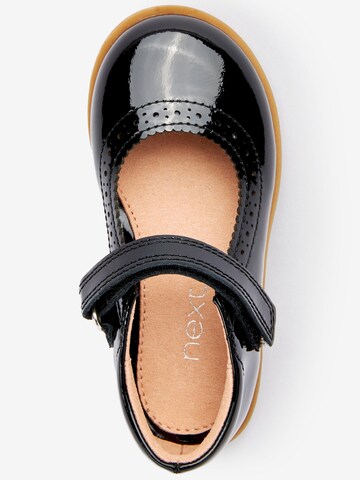Next - Bailarina en negro