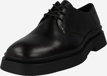 VAGABOND SHOEMAKERS Fűzős cipő 'MIKE' - barna: elől