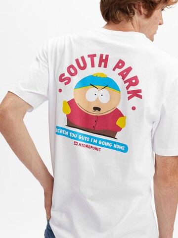 hydroponic - Camiseta 'Hydroponic x South Park Regular-Fit Cartman Graphic T-Shirt' en blanco