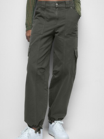 Loosefit Pantaloni cargo di Pull&Bear in verde