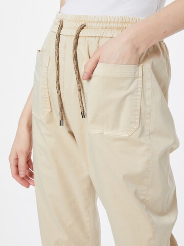 Tapered Jeans de la Dondup pe bej