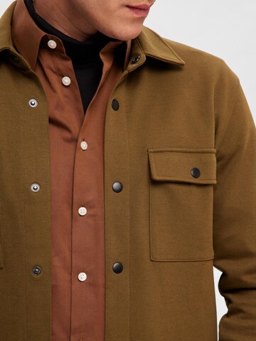 SELECTED HOMME Between-Season Jacket 'SLHJackie' in Green