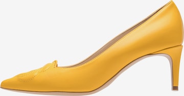 Viktoria Moser Pumps in Yellow: front