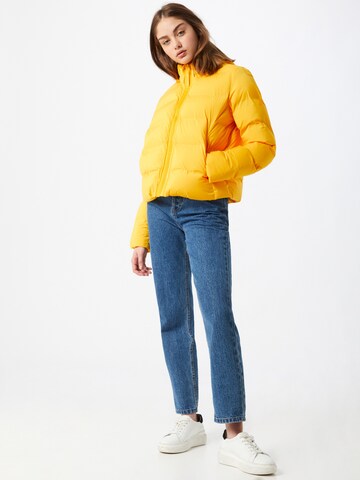 Veste mi-saison Superdry en jaune