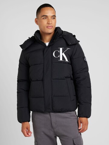 Calvin Klein Jeans - Chaqueta de invierno 'Essentials' en negro: frente