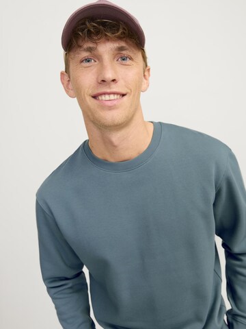 JACK & JONES Sweatshirt 'JJEStar' i blå