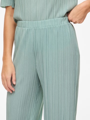 VILA Wide Leg Housut 'VIPLISA' värissä vihreä