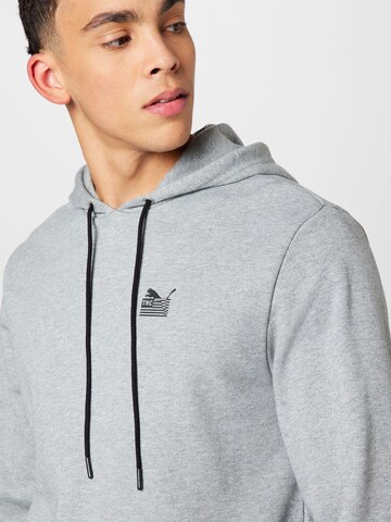 Sweat de sport PUMA en gris