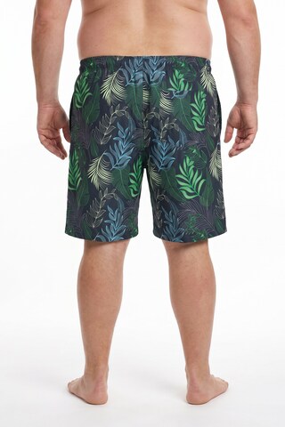 Men Plus Badeshorts in Blau