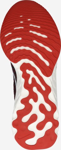 Chaussure de course 'React Infinity' NIKE en rouge