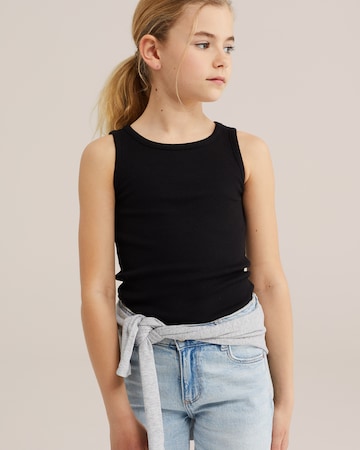 WE Fashion Τοπ σε μαύρο: μπροστά