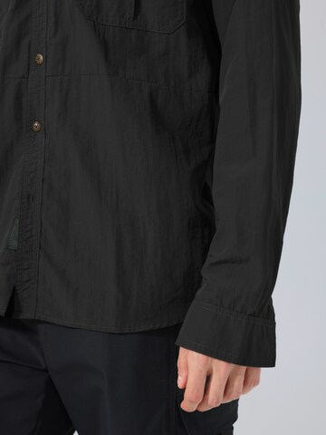 Youthup Regular fit Button Up Shirt in Black