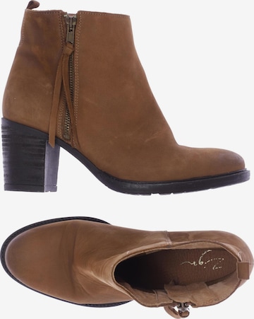Zign Dress Boots in 40 in Brown: front