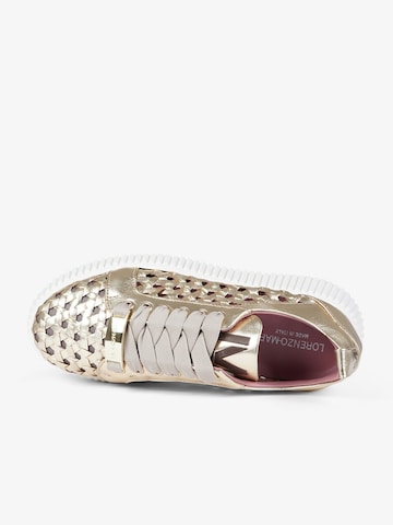 Sneaker bassa di Lorenzo Mari in oro