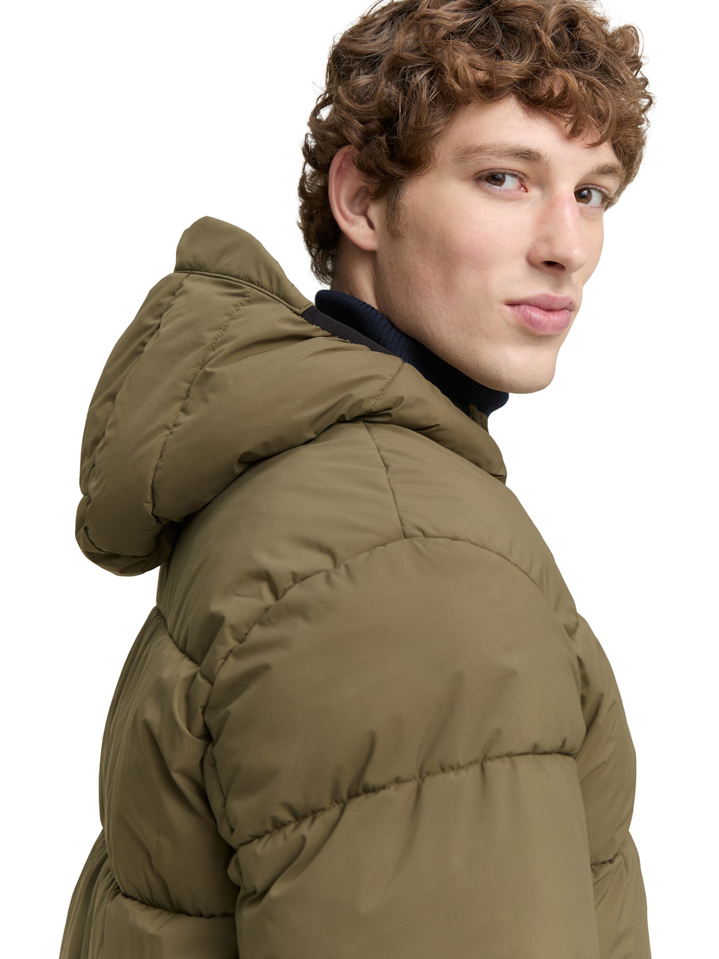 TOM TAILOR DENIM Зимняя куртка в Зеленый