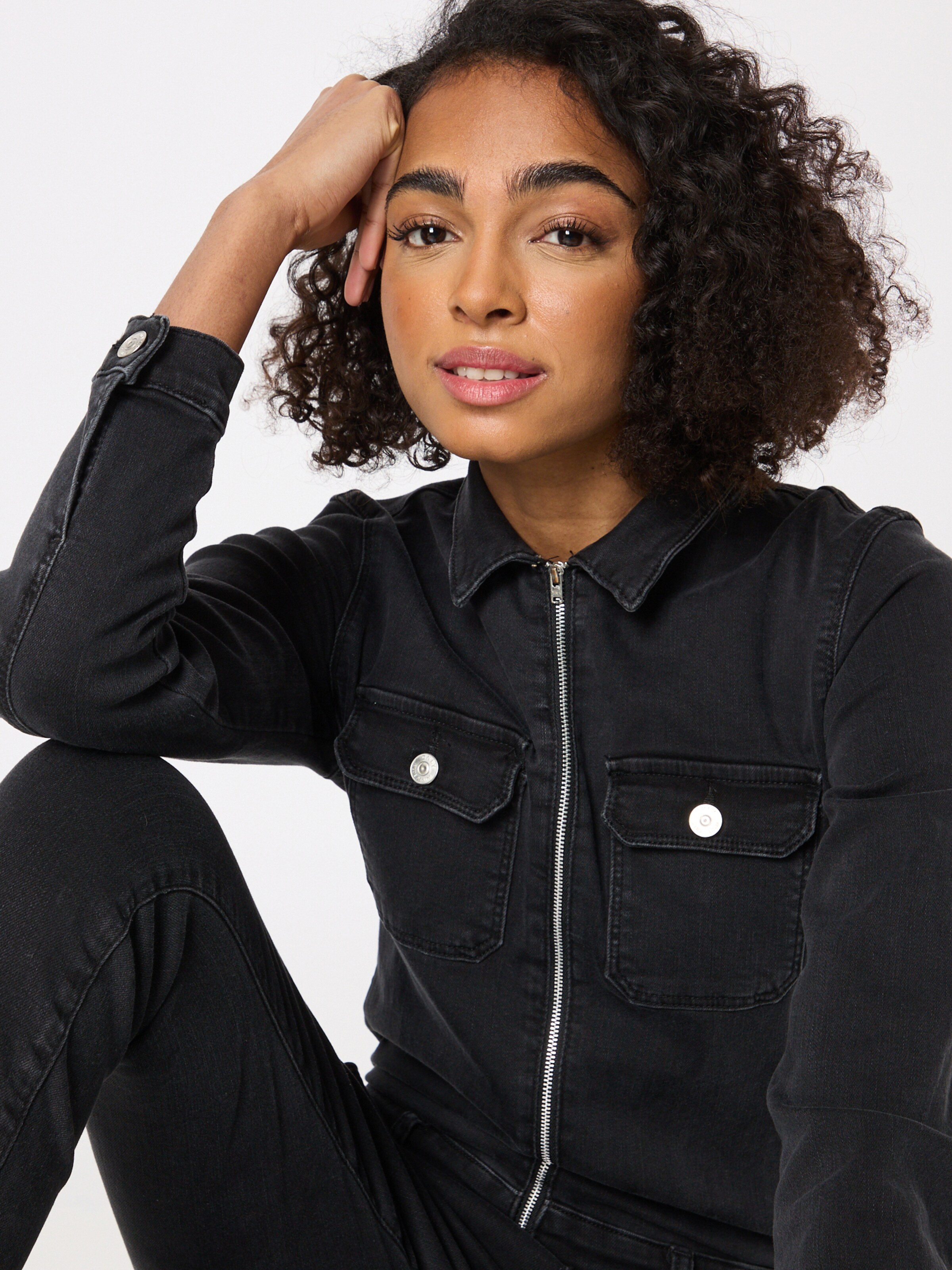 ONLY Jumpsuit 'CALLI' in Black | ABOUT YOU