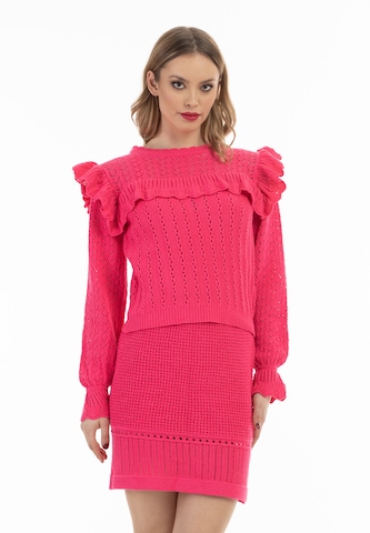 Pullover di faina in rosa: frontale