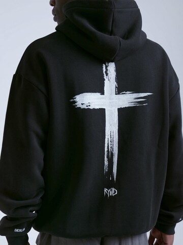 Remember you will die Sweatshirt 'Kreuz' in Schwarz