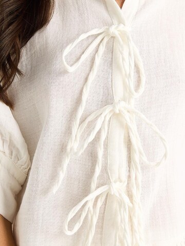 Camicia da donna di Bianco Lucci in bianco