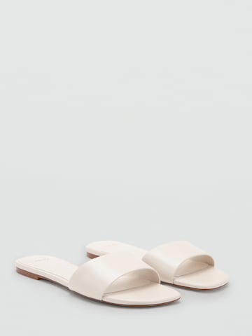 Mule 'AMELIA' MANGO en beige