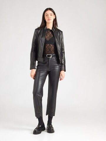 Aware Tričko 'AWTESSY' - Čierna