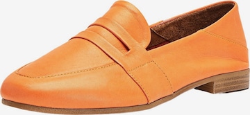 INUOVO Classic Flats in Orange: front