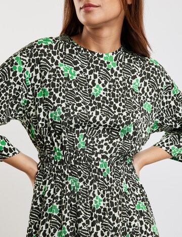 Rochie de la TAIFUN pe verde