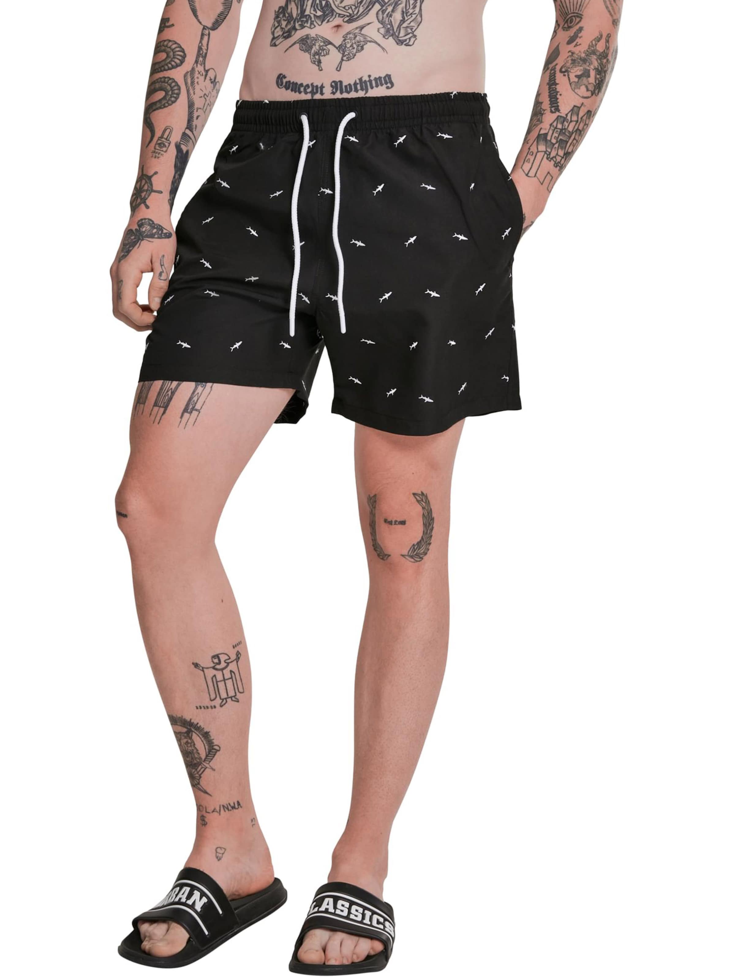 Urban Classics Плавательные шорты в Черный: спереди