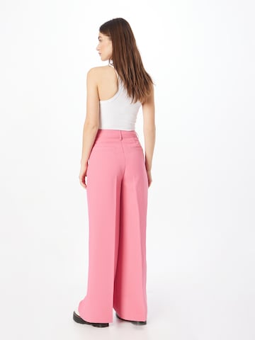 Regular Pantalon à plis Sofie Schnoor en rose