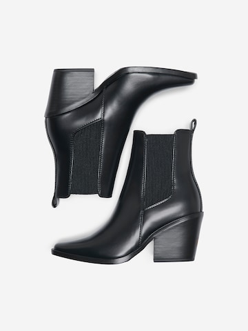 Boots chelsea 'ONLBrooke-4' di ONLY in nero