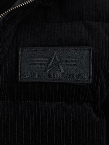 ALPHA INDUSTRIES Vinterjacka i svart