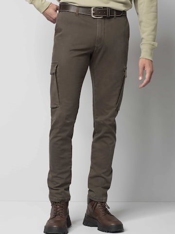 Meyer Hosen Regular Cargo Pants in Green: front