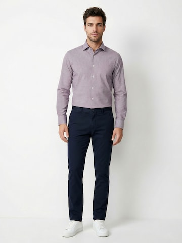 DESOTO Slim fit Button Up Shirt in Red