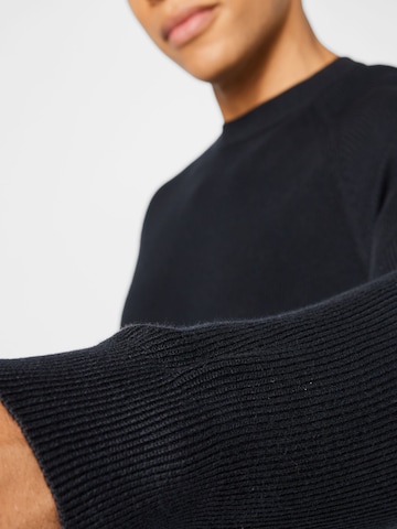 ESPRIT Pullover in Schwarz