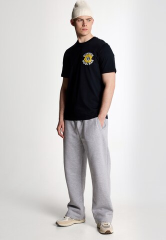 Lyle & Scott Shirt 'Sunnies Pool Bar' in Blue