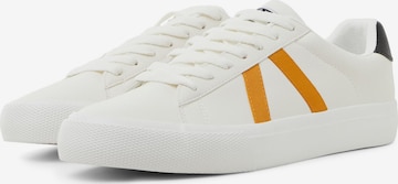 Baskets basses 'FREEMAN' JACK & JONES en blanc