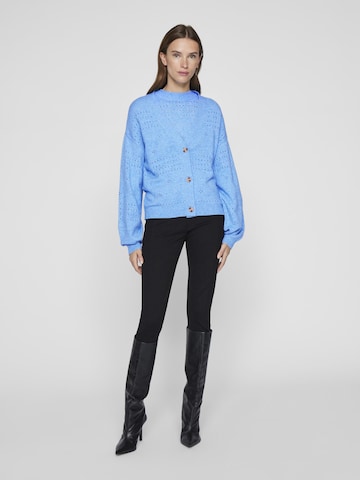 Cardigan 'VIRIL' VILA en bleu