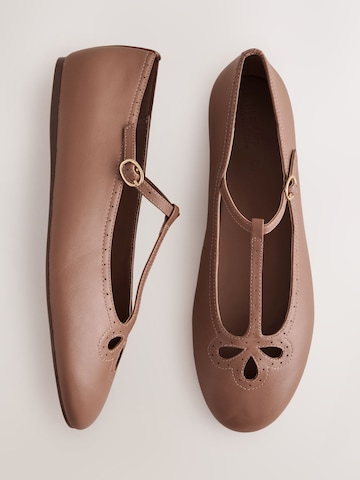 Ballerina con cinturino di Next in marrone