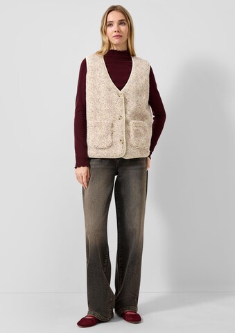 QS Vest in Beige: front