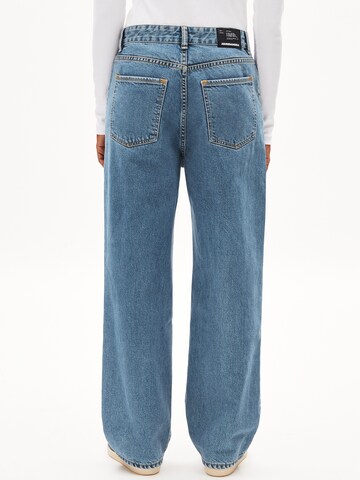 ARMEDANGELS Loosefit Jeans 'HAAYI' in Blau