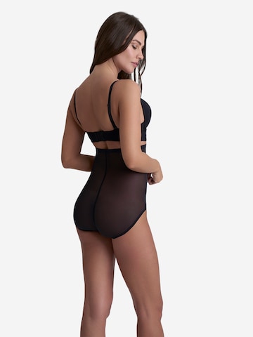 Bye Bra Shapingslip 'Forming Tulle High Waist Brief' in Zwart