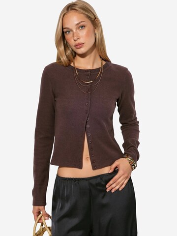 Cardigan Busem en marron : devant