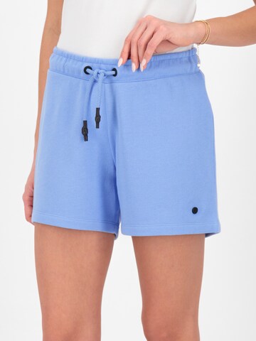 Alife and Kickin Loosefit Shorts 'Cleo' in Blau